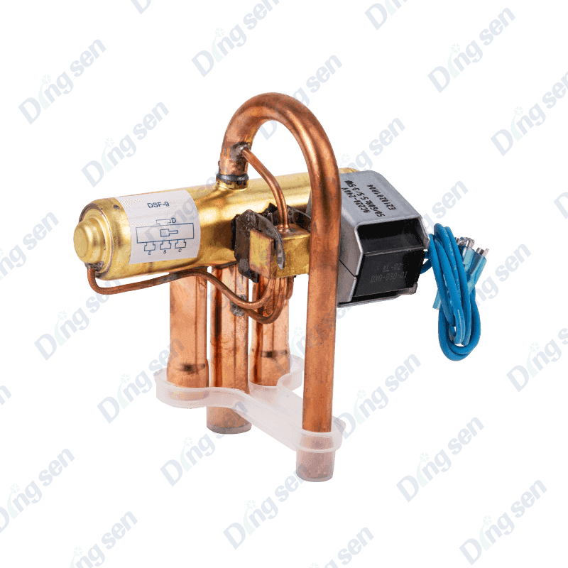 Four-way reversing valve Four-way reversing valve
